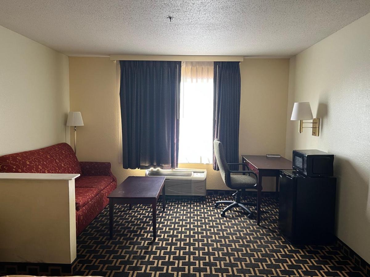 Budgetel Inns & Suites Fairfield Экстерьер фото